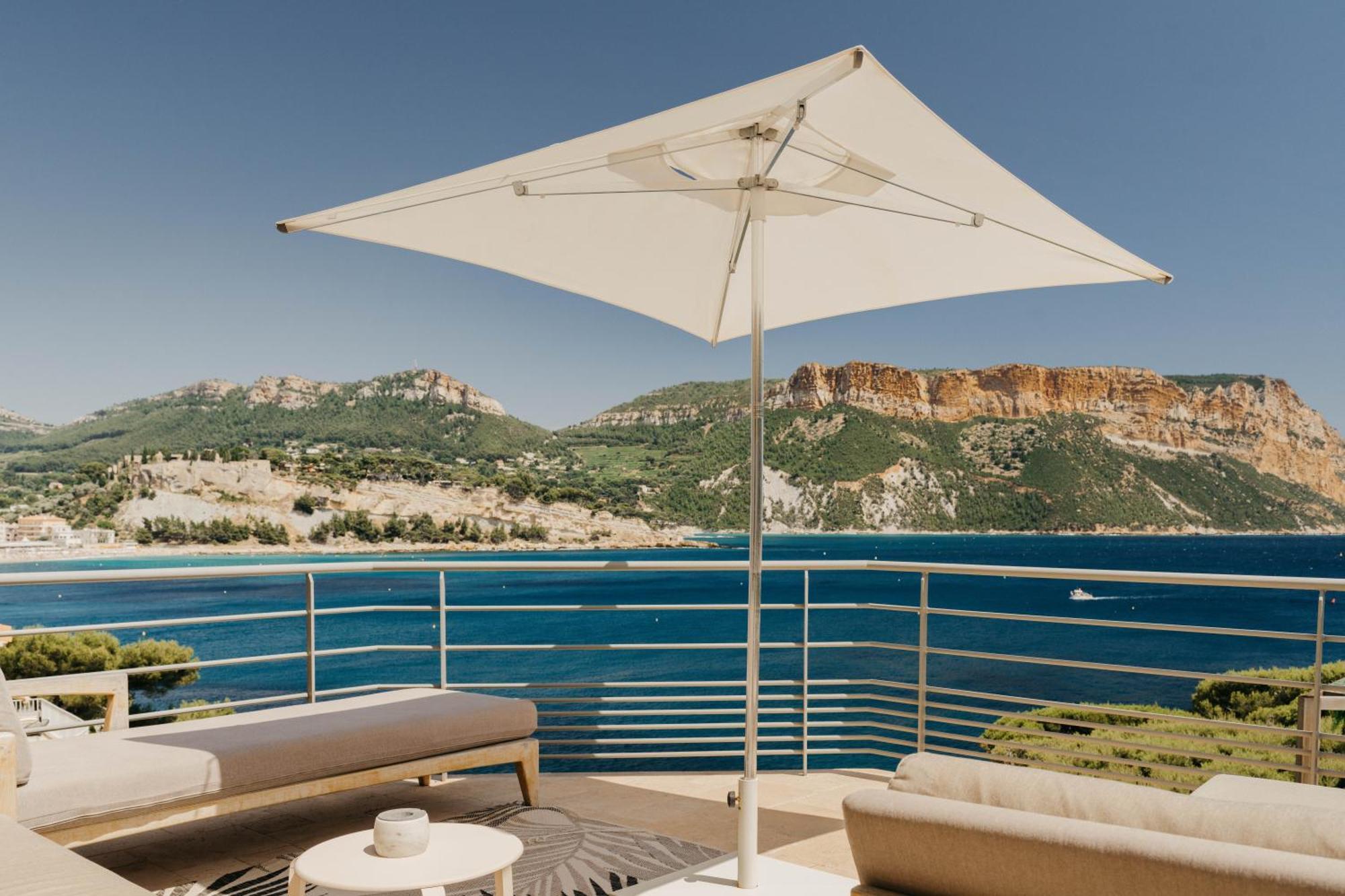 Canaille Suite mit Meerblick und Terrasse